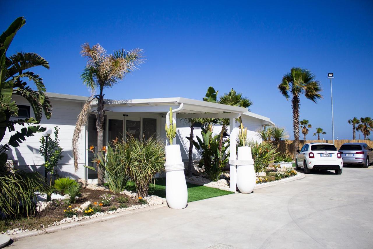 Aurora Beach & Suite Margherita Di Savoia Exterior photo